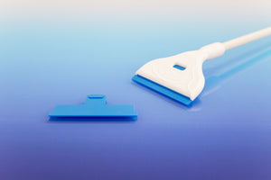 Blue Plastic Blade / Blaue Kunststoffklinge
